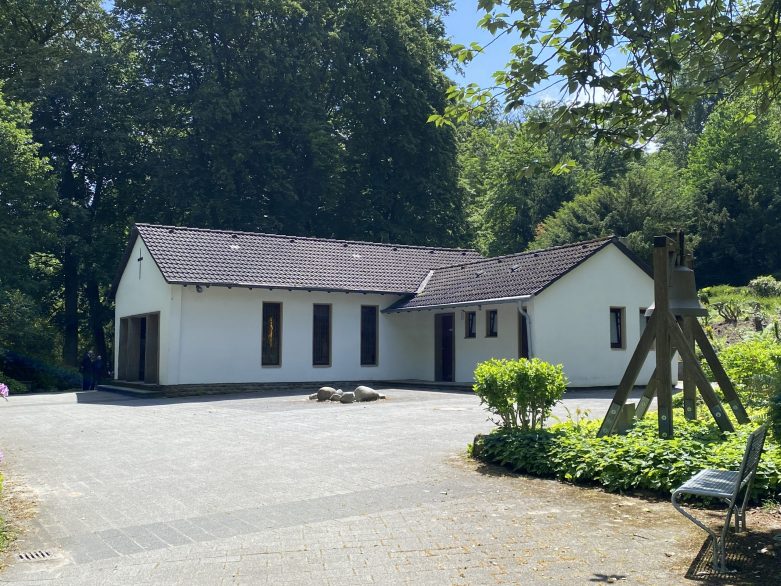 Trauerhalle Auberg-Friedhof, Mülheim. Rede.Engel